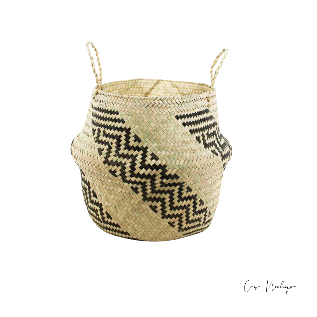 Cubremacetas artesanales de palma ahumada con leña de ocote, tejido a mano en Oaxaca. Diseño disponible en múltiples colores.