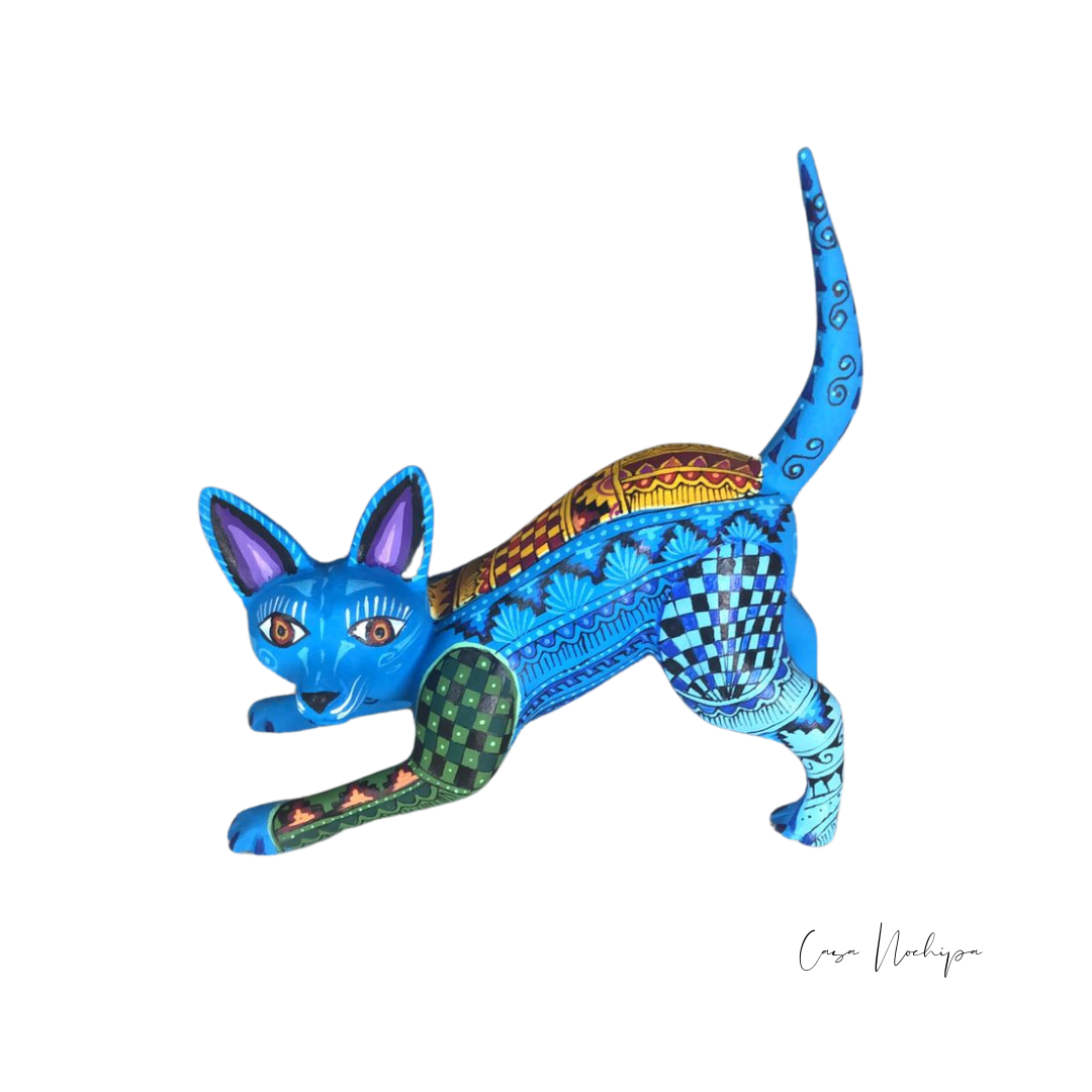 Alebrije Zorro Azul de Oaxaca - Arte Mexicano Hecho a Mano - Casa Nochipa