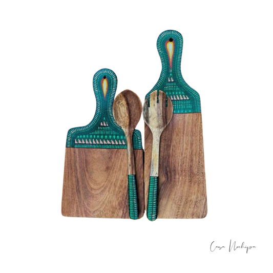 Tabla gourmet de madera de parota, ideal para servir