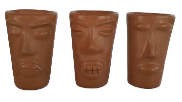 Tequilero con Carita de Barro Bruñido - Artesanía Mexicana - Casa Nochipa